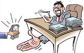 सिस्टम भ्रष्ट नहीं होता, उसे भ्रष्ट बनाने वाली मानसिकता होती है