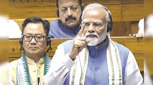 प्रधानमंत्री नरेंद्र मोदी के संकल्पों और उपलब्धियों के राजनीतिक मायने