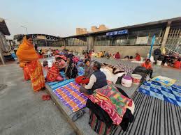 कड़ाके की ठंड और एम्स में इलाज