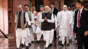 नया वर्षः आत्ममंथन, संकल्प और मोदी सरकार की अग्नि-परीक्षा