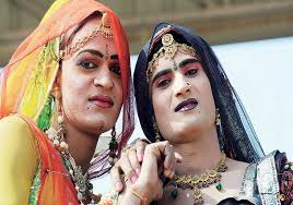 ट्रांसजेंडरों के लिए आवंटित धन के बंटवारे में कंजूसी क्यों?