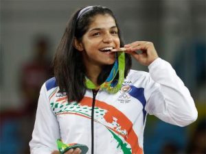 साक्षी मलिक ने 12वें दिन कांस्य जीतकर रियो ओलंपिक में भारत का खाता खोला