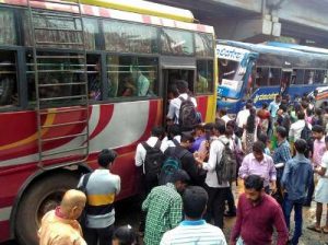 ओड़िशा की सड़क दुर्घटना में आठ व्यक्तियों की मौत, दो घायल