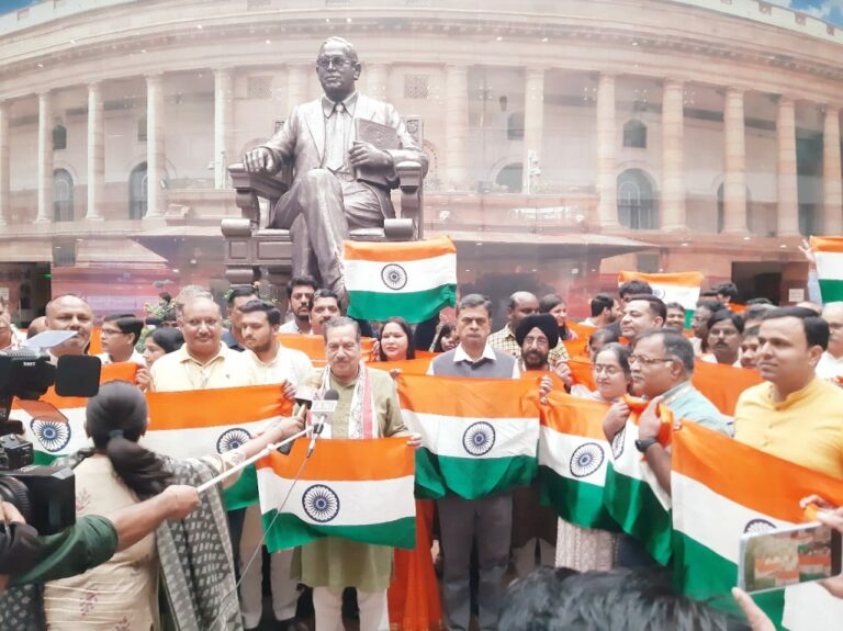 साइबर युद्ध पर विजय पाना जरूरी: ऊर्जा मंत्री आर के सिंह