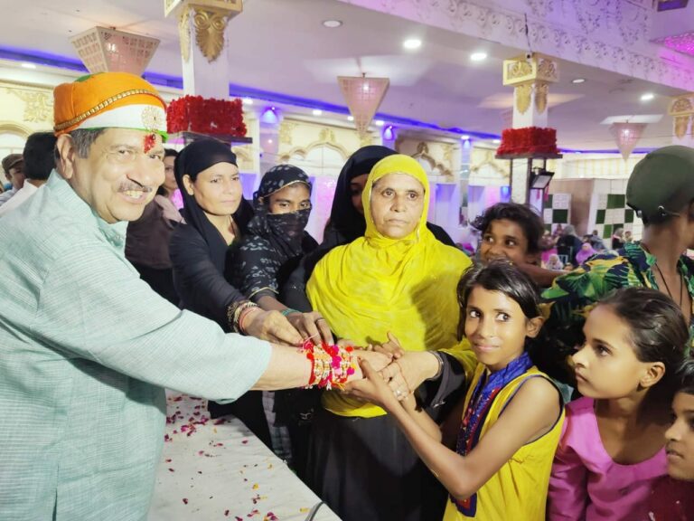 जयपुर में MRM का भाई बहन दिवस समारोह, तिरंगा यात्रा एवं वृक्षा रोपण