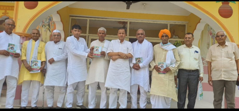 नए संकल्प, नए लक्ष्य और नई ऊर्जा के साथ आर्य मित्र मंडल की बैठक हुई संपन्न