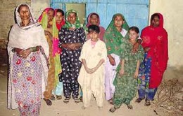 PAKISTAN WOMEN