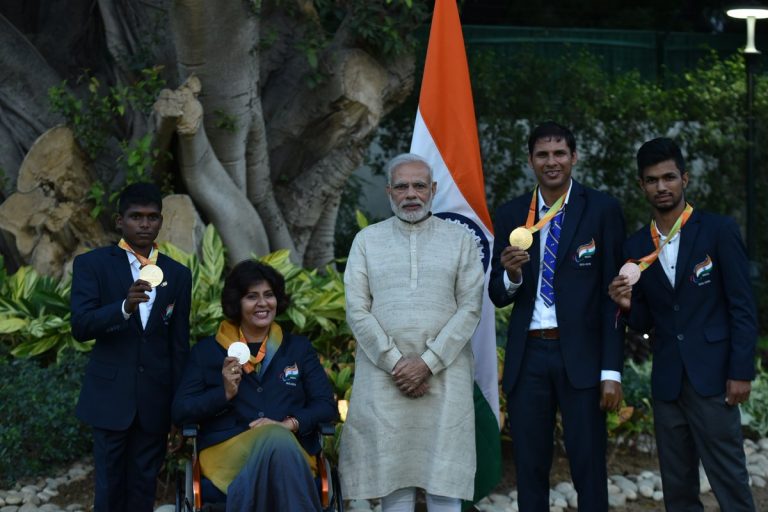 संघर्ष के सितारे………….