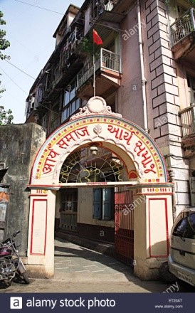 विश्व में ईश्वरीय ज्ञान वेद का धारक, रक्षक एवं प्रचारक आर्यसमाज है